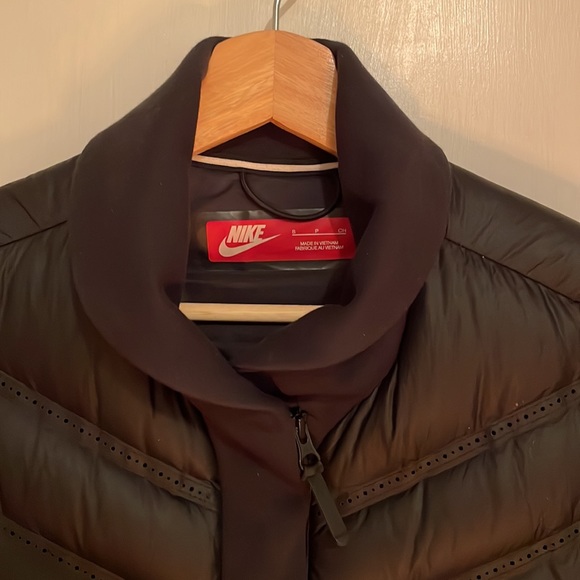 Nike Sportswear Tech Fleece AeroLoft Women's Down Bomber Small EUC - Picture 6 of 16